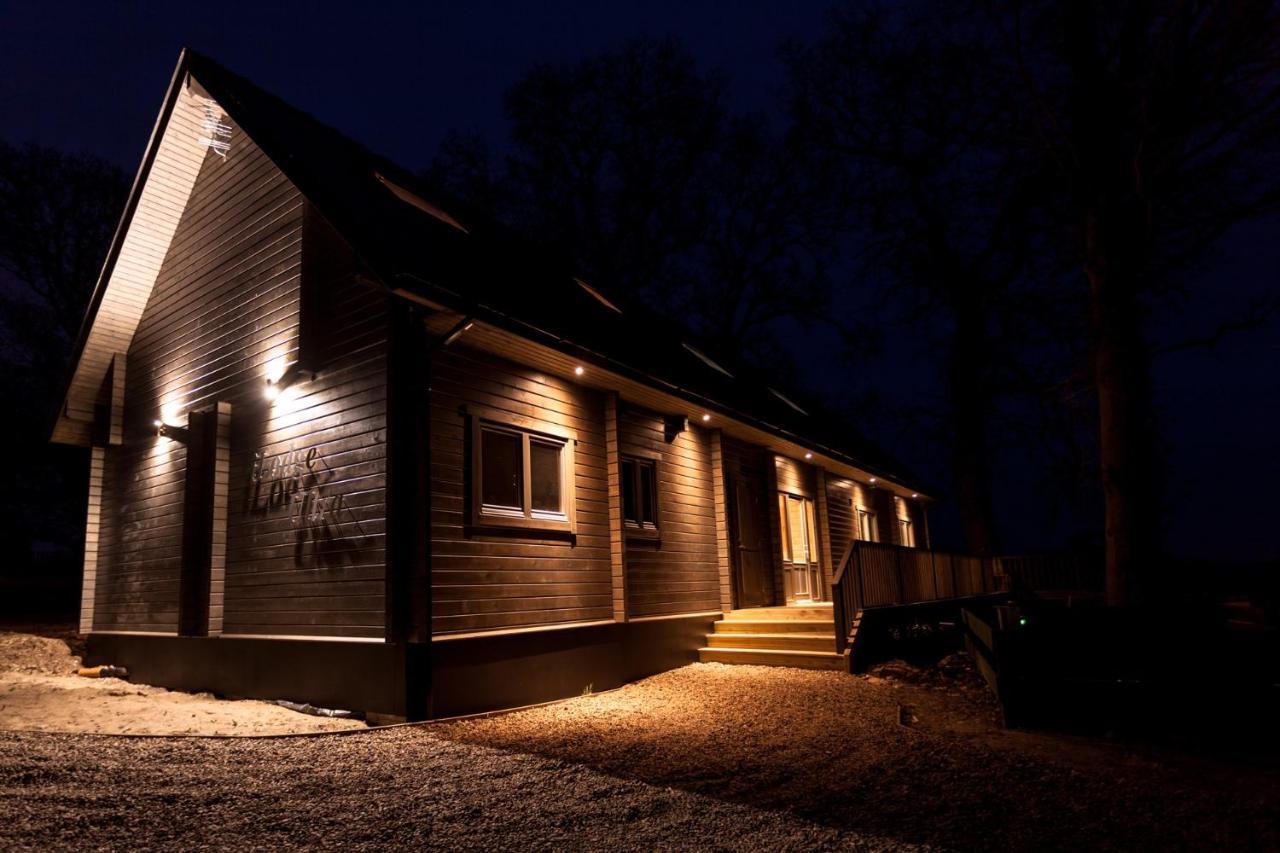 Ilodge Ultra Louth  Exteriér fotografie