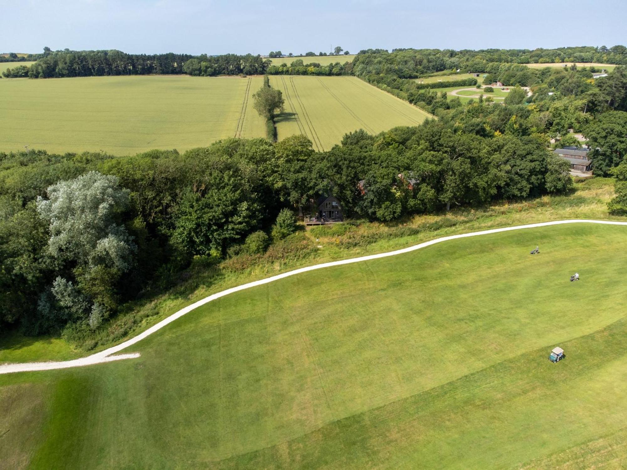 Ilodge Ultra Louth  Exteriér fotografie